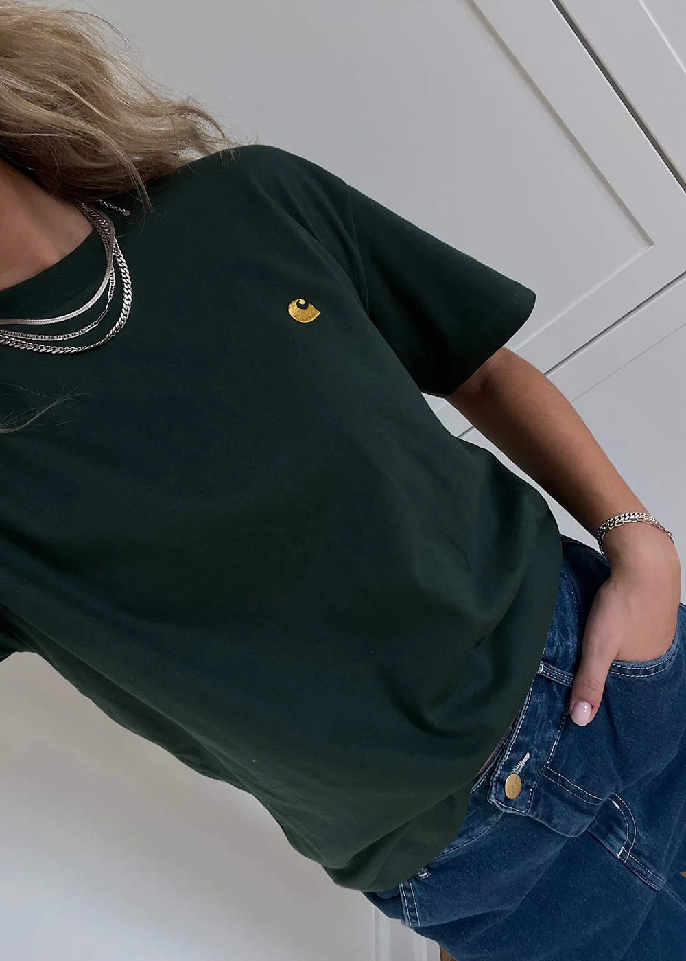 W S/S Chase T-Shirt - Sycamore Tree / Gold - Image 4
