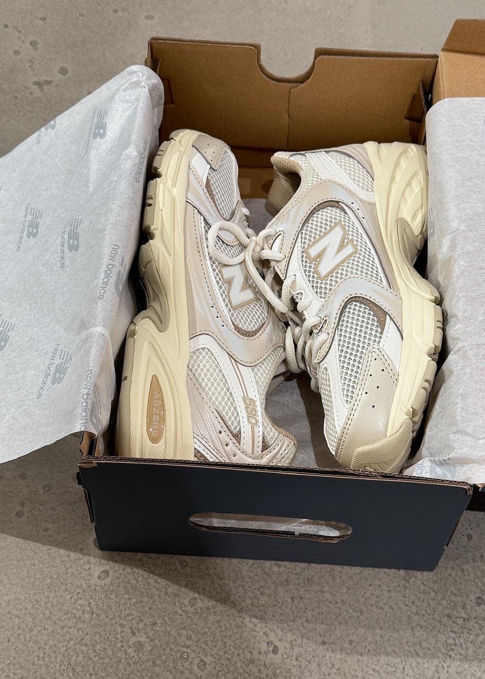 MR530AA - Beige - Image 4