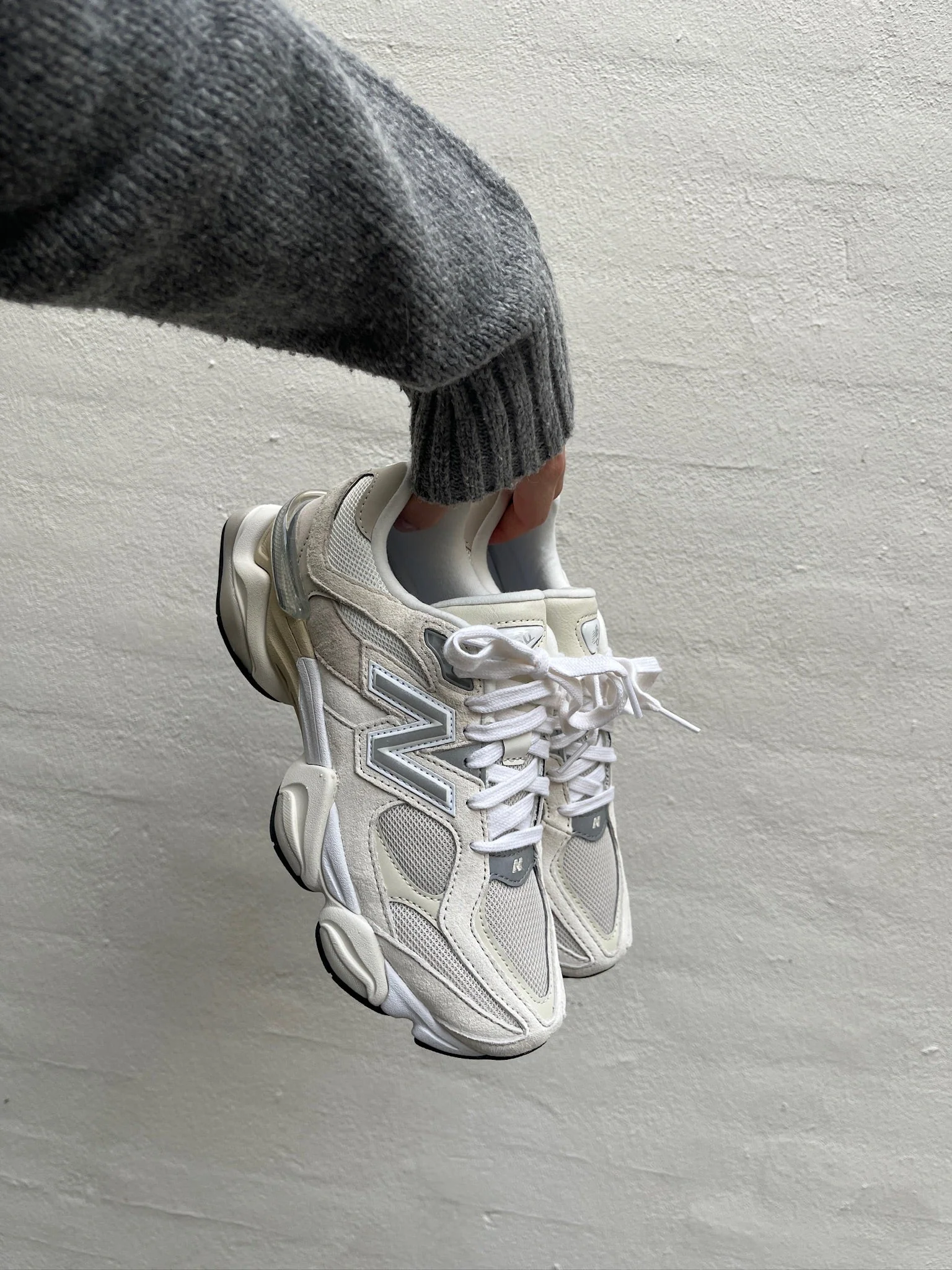 U9060WHT - Sea Salt - Image 3