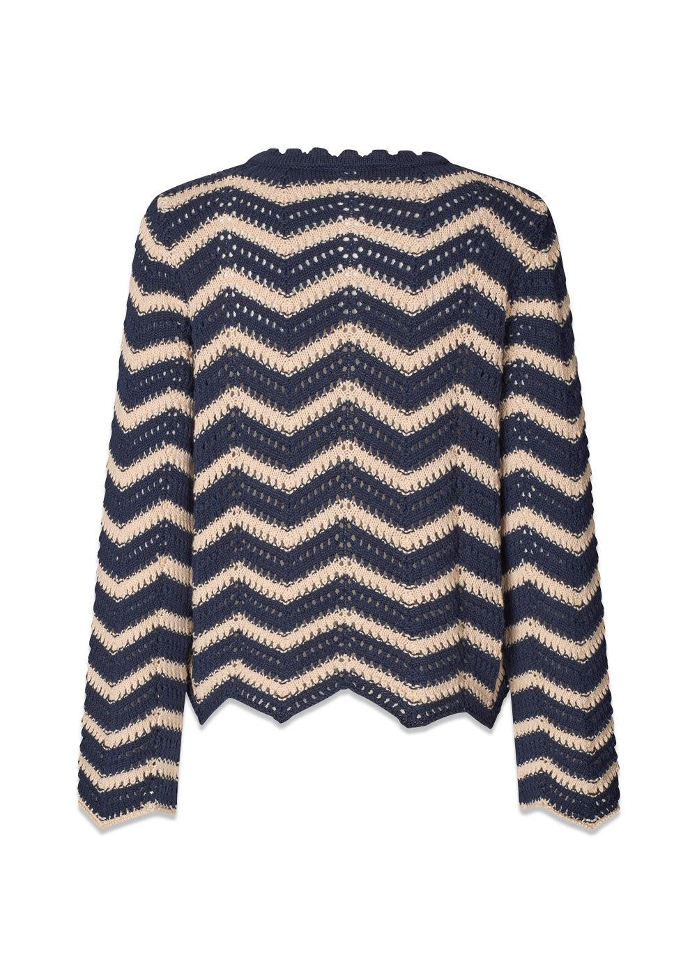 CaryMD o-neck - Navy Summer Sand - Image 4