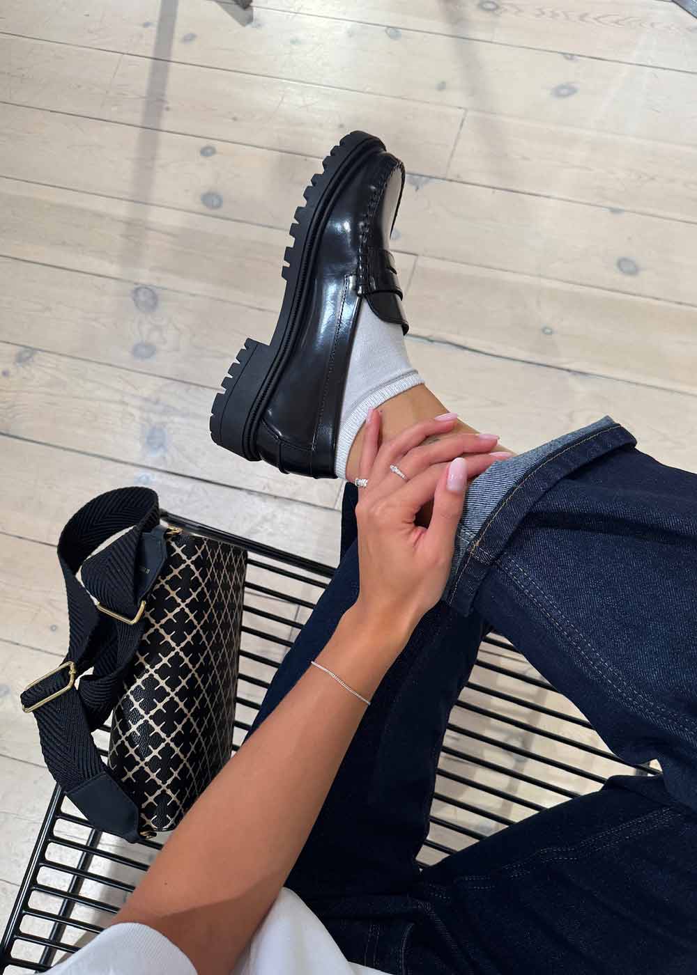 The Brigitte - Black Polido - Image 2