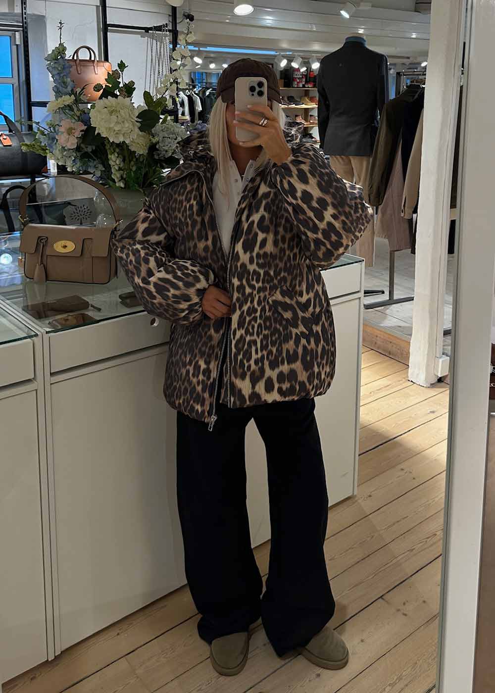 Leo Puffers Midi Jacket - Almond Milk - Image 2