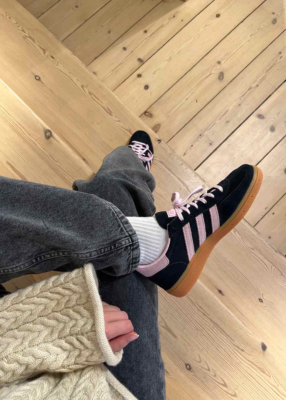 HANDBALL SPEZIAL W - Core Black - Image 2