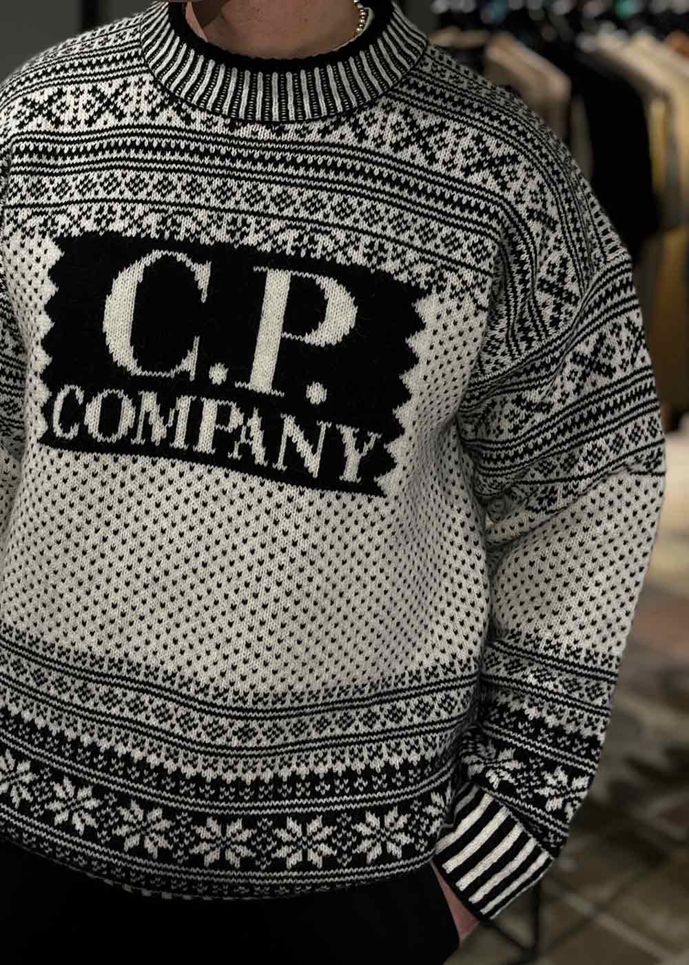 KNITWEAR CREW NECK LOGO LAMBSWOOL - White / Black - Image 3