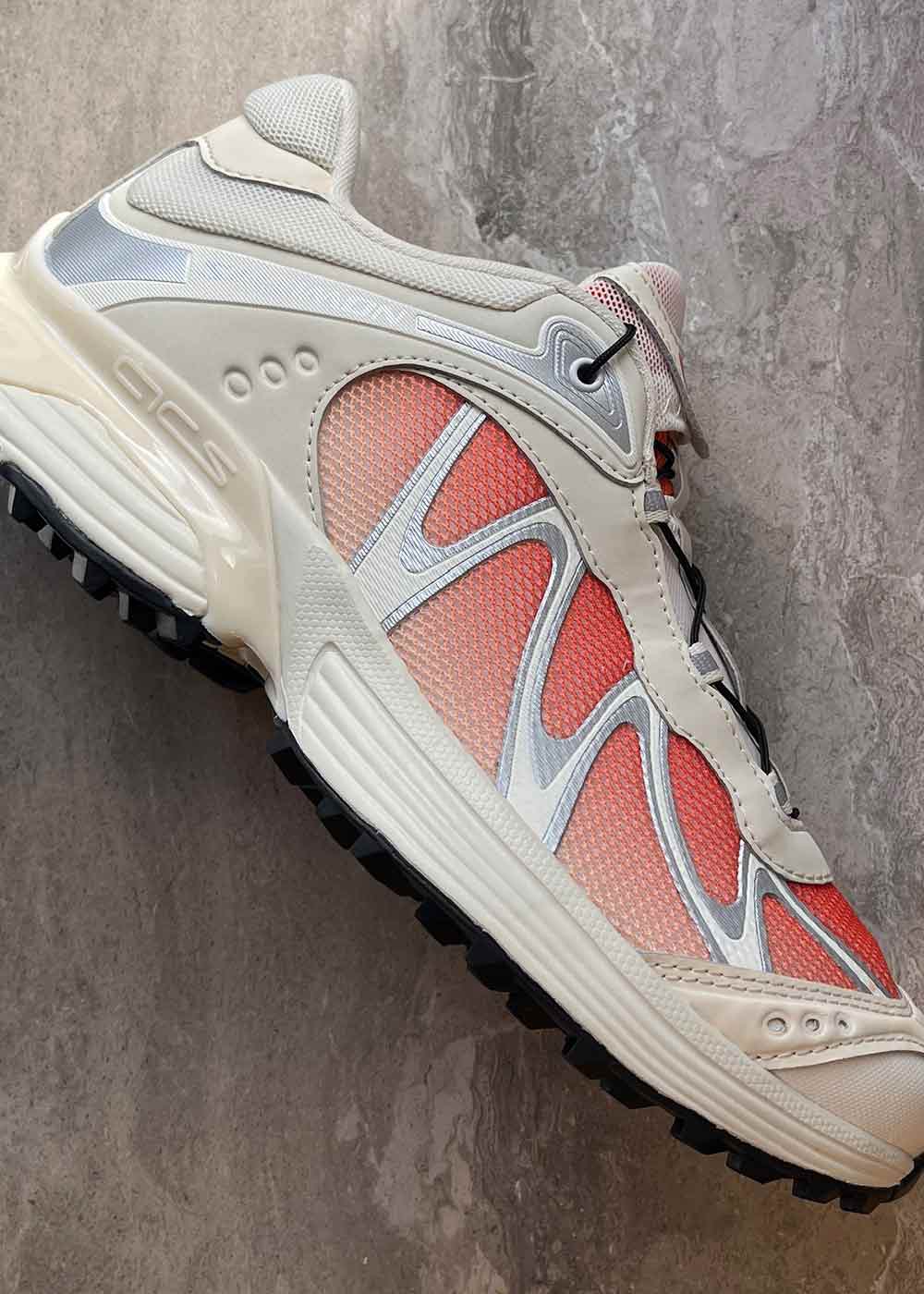 XT-WHISPER - Shortbread / Red Orange / Ftw Silver - Image 6