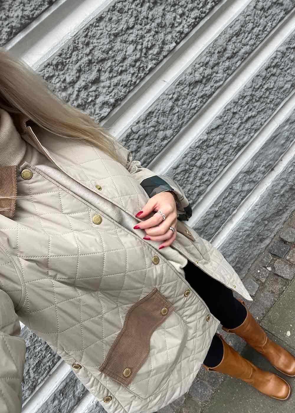 Corinne Quilt Jacketed Jacket - Sand - Image 3