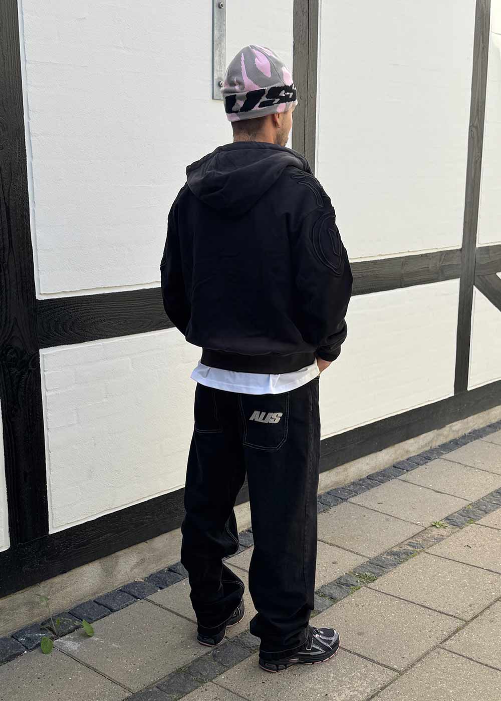 CORY STRAIGHT FIT JEANS - Washed Black - Image 3