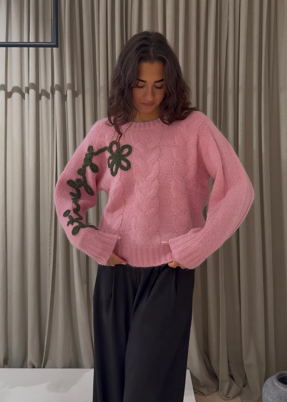 2418 Midweight Alpaca Knit - Light Pink - Image 2