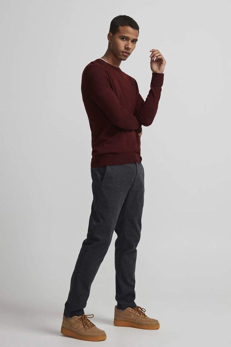 6120 Ted - Red - Image 2
