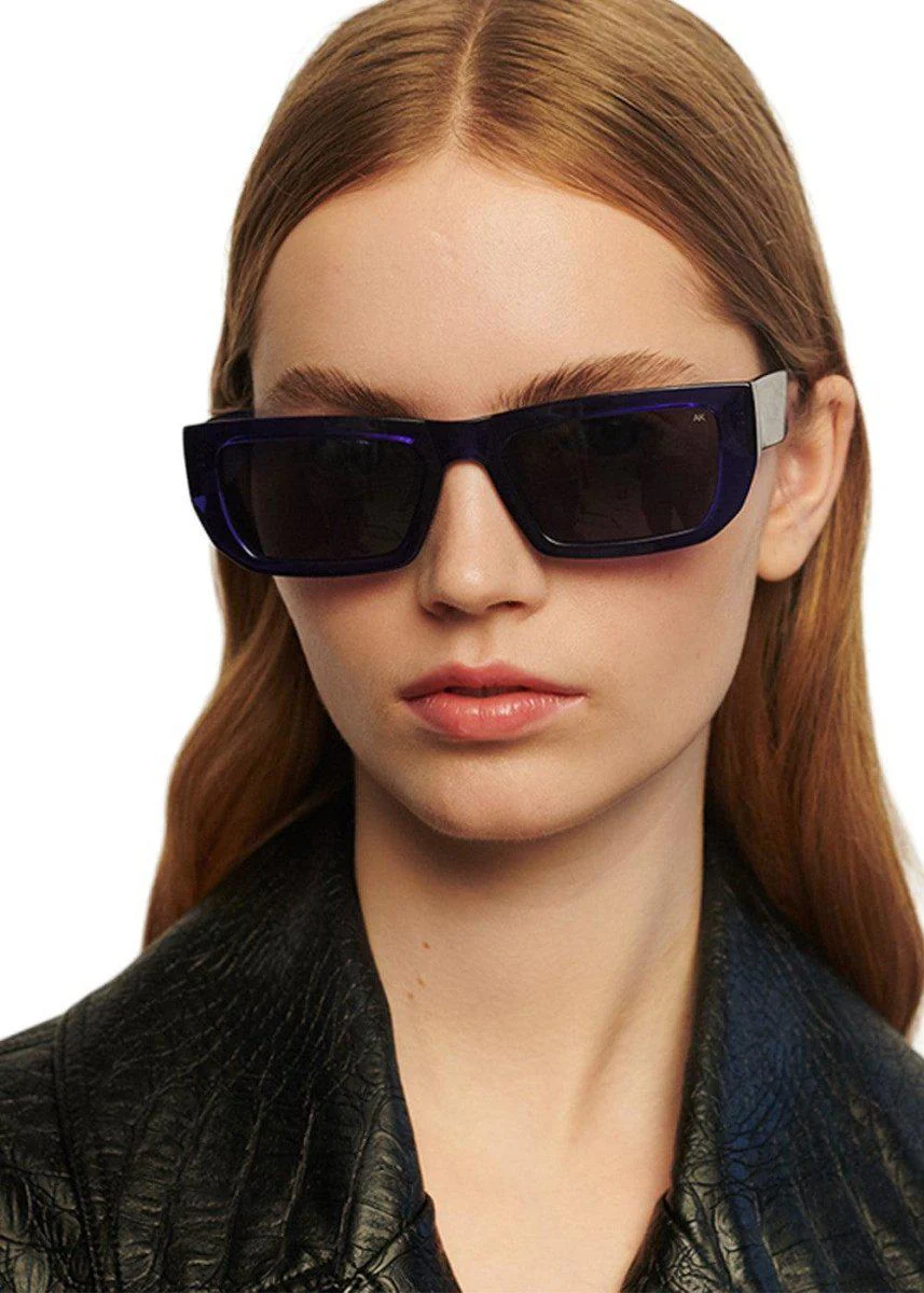 Fame - Dark Blue Transparent - Image 2