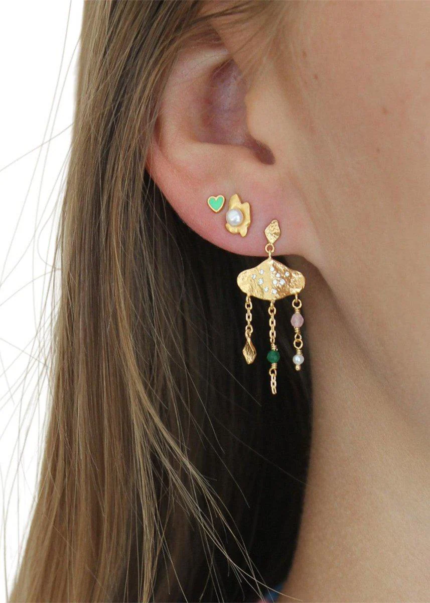 Petit Shelly Pearl Earring - Gold - Image 2