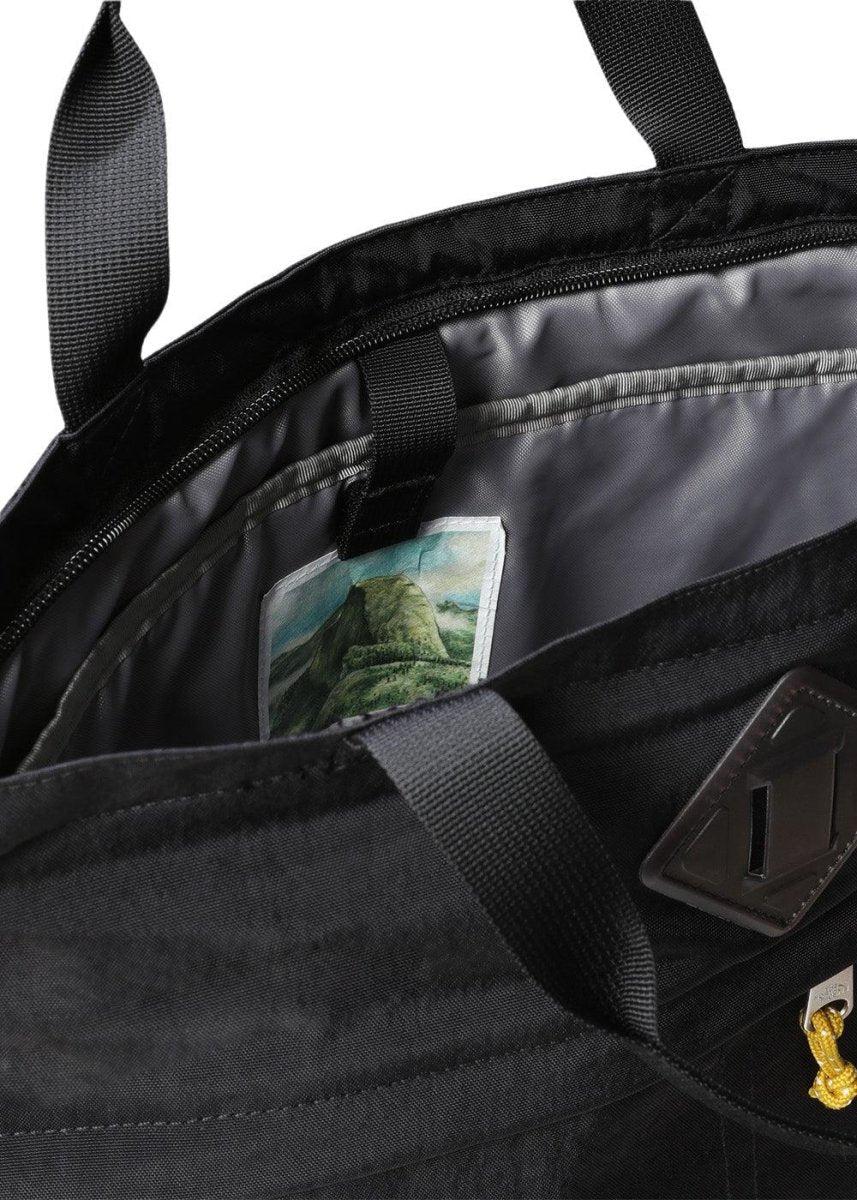 BERKELEY TOTE PACK - Tnf Blk/Mineral Gold - Image 2