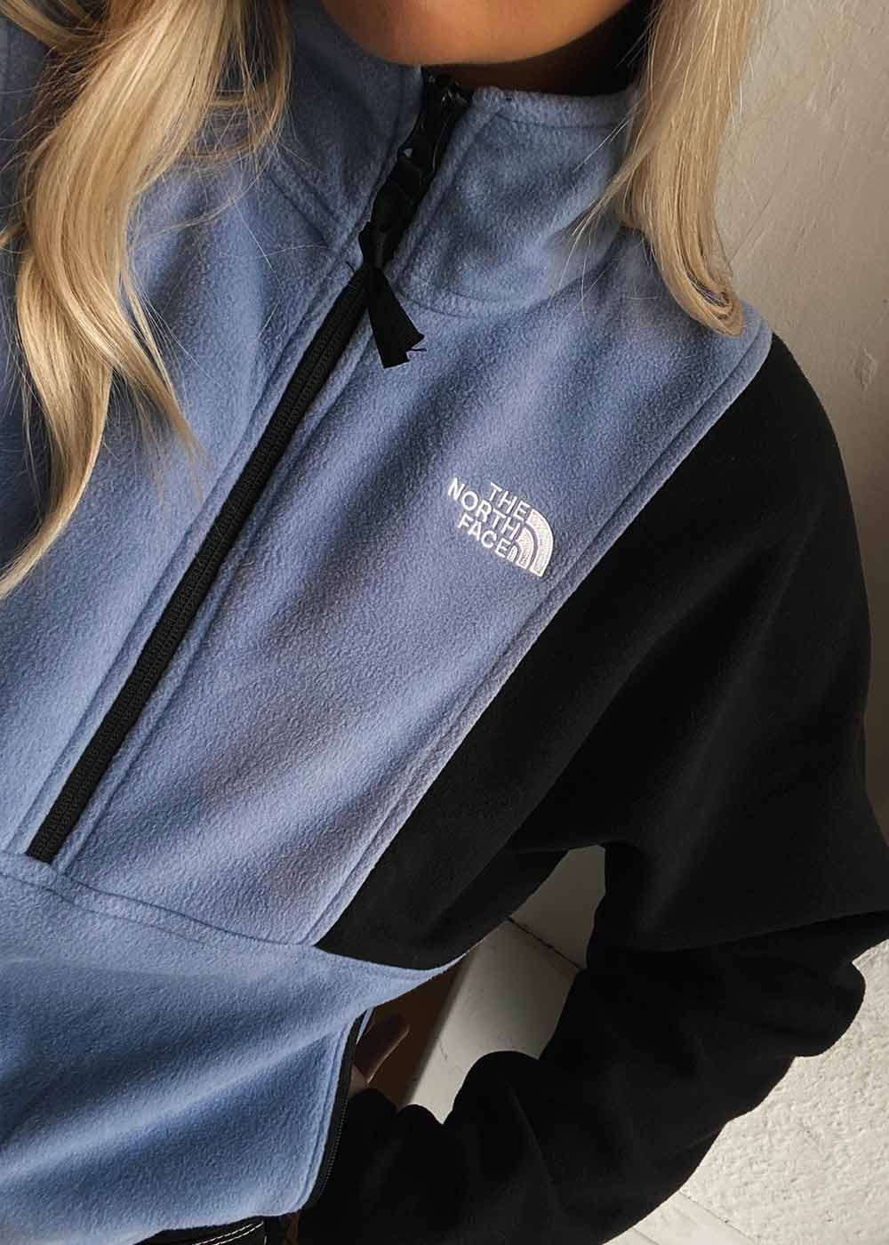 W ATTITUDE 1/4 ZIP - Tnf Folkblue/Tnf Black - Image 3