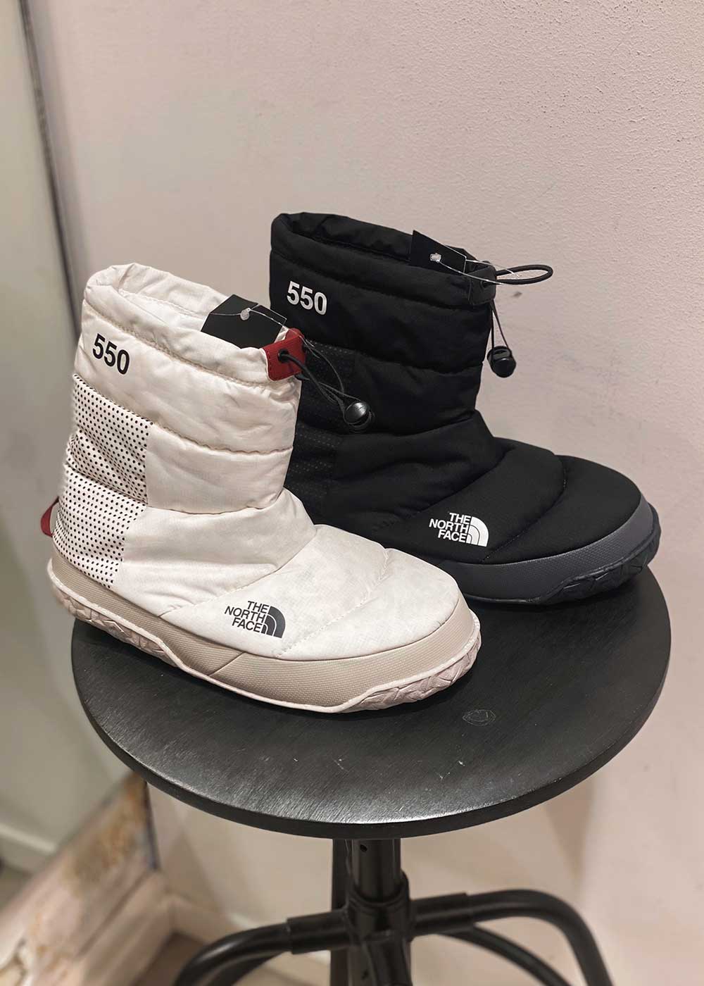 W NUPTSE APRS BOOTIE - Tnf Black/Asphalt Grey - Image 2
