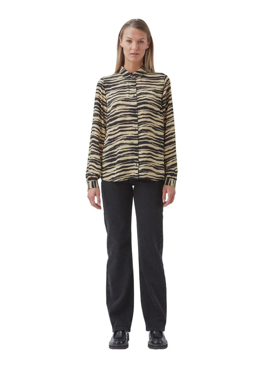 BeckyMDprint shirt - Moonstone Tiger - Image 3