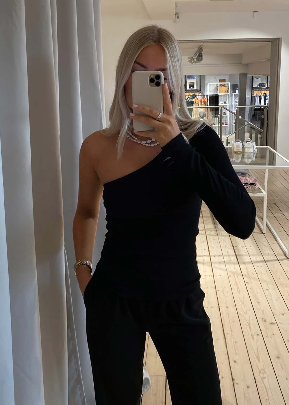 IgorMD one shoulder LS top - Black - Image 2