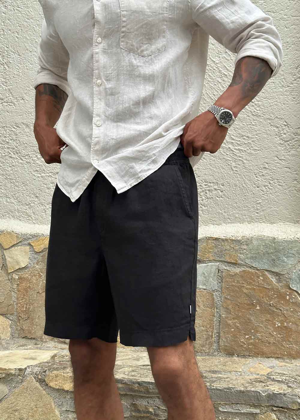 Bommy Linen Shorts - Black - Image 2