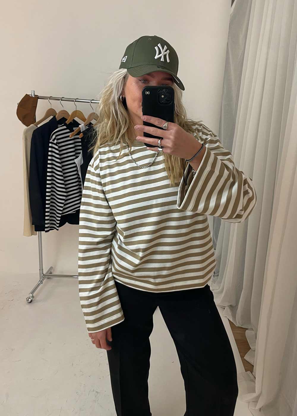 HellenMD LS stripe t-shirt - Dune White Stripe - Image 2