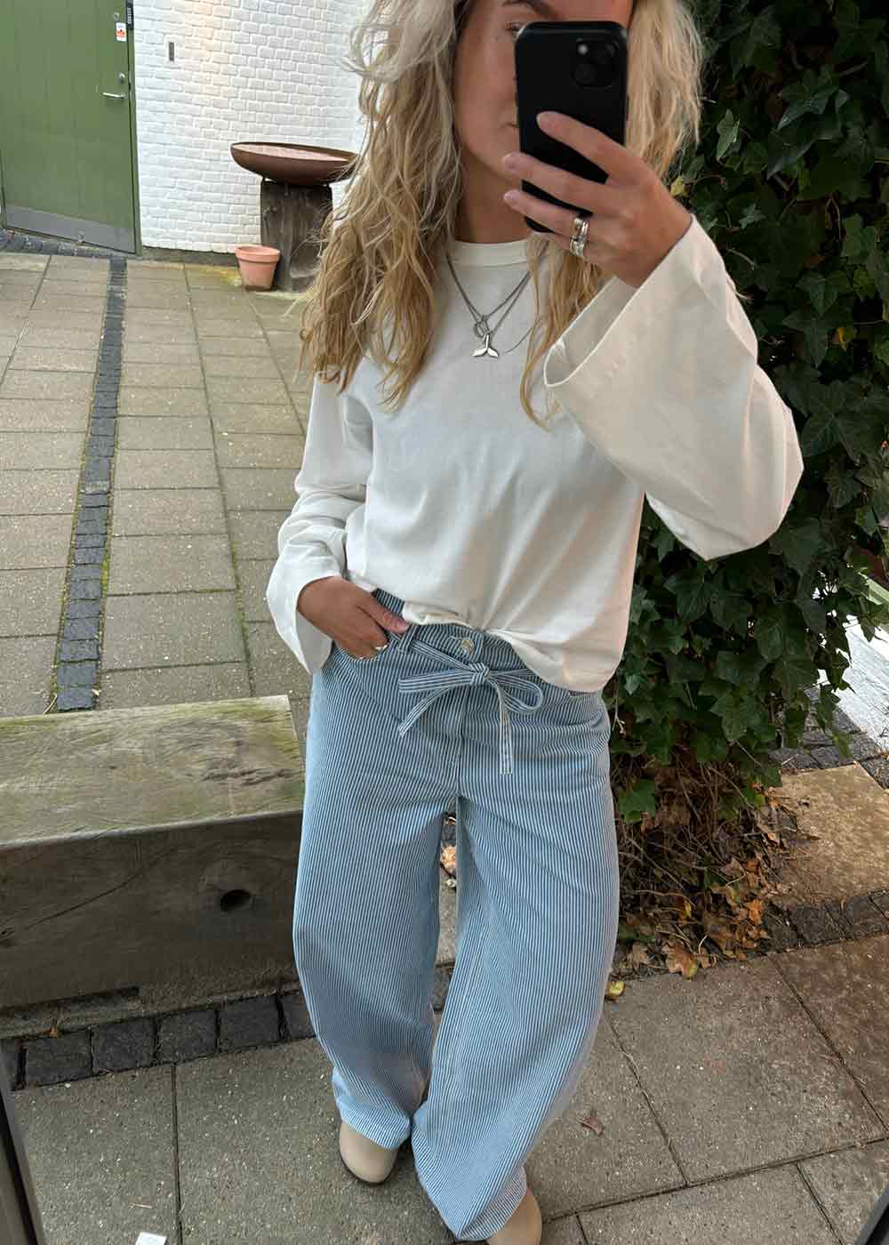 HellenMD LS t-shirt - Soft White - Image 5