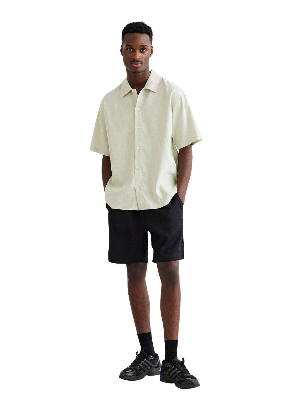 Bommy Linen Shorts - Black - Image 3