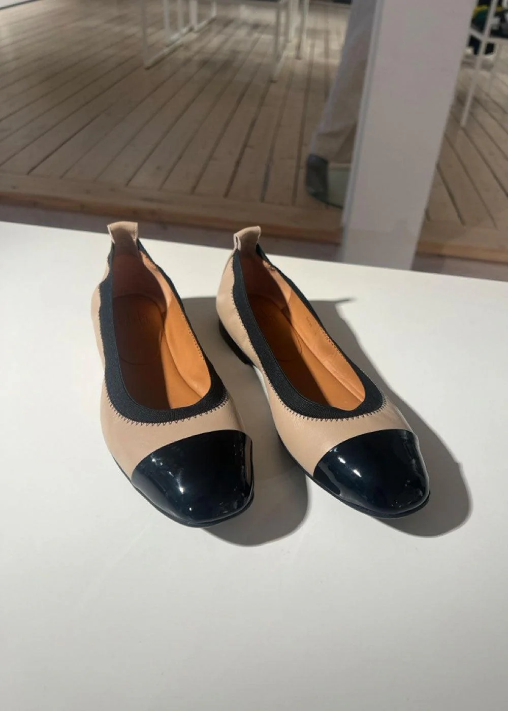 A6030 - Black Patent/Beige Nappa 272 - Image 2