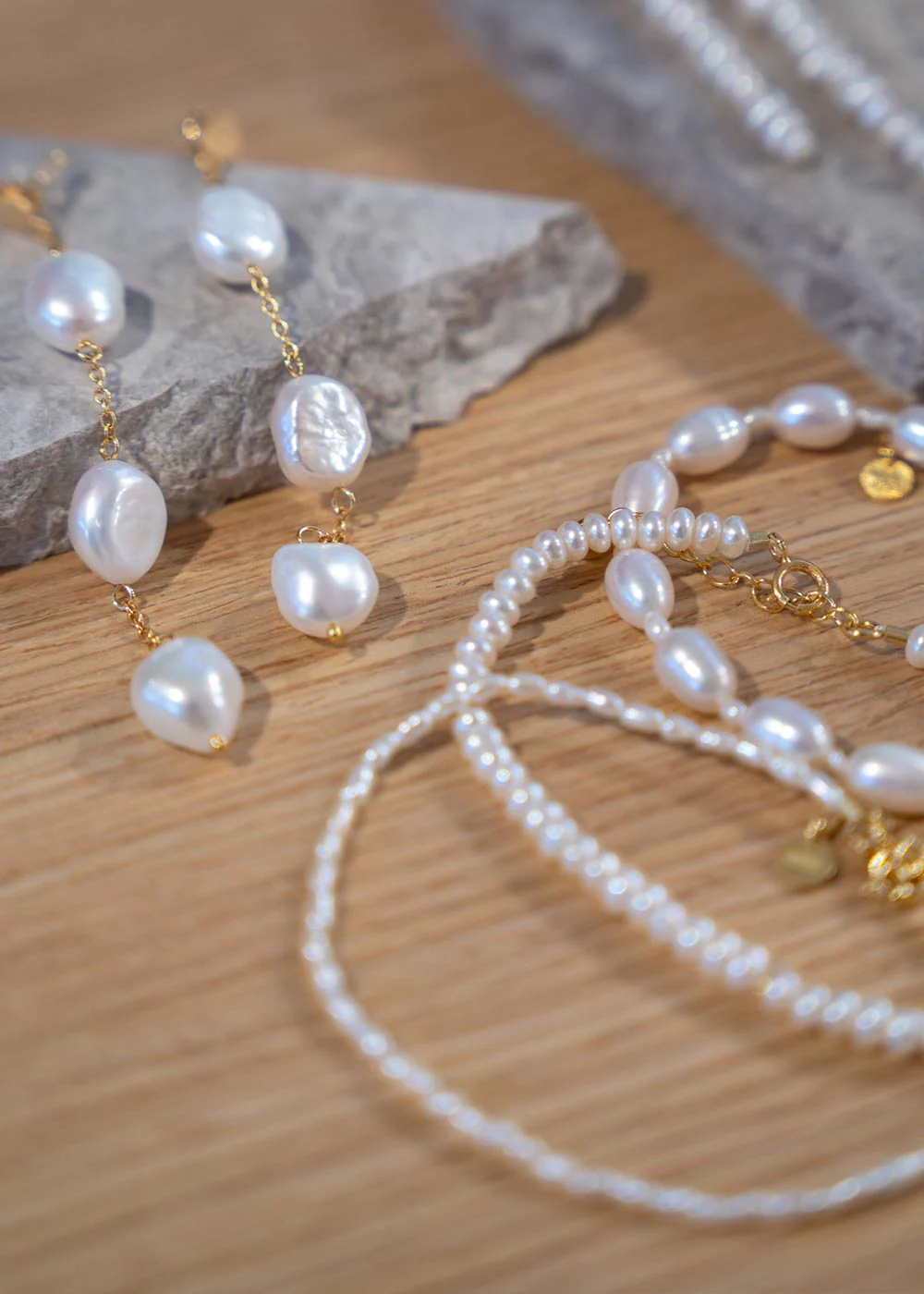 3-pearls earchain - 18C Gold Plated - Image 3