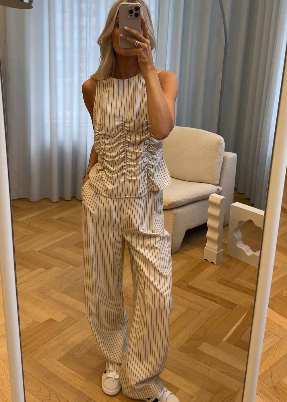 IsabelMD top - Summer Sand Pinstripe - Image 4