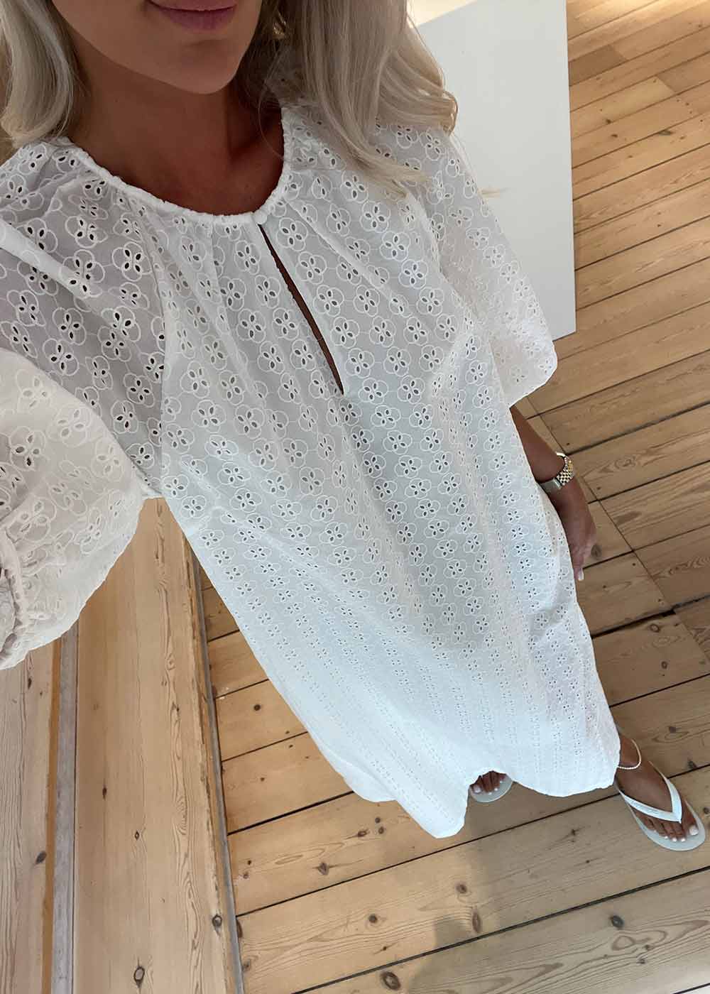IrsaMD dress - Soft White - Image 3