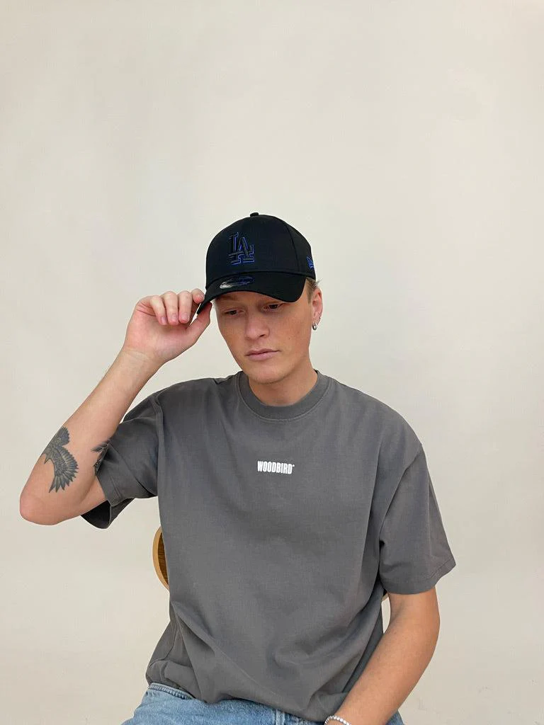 NEW ERA METALLIC OUTLINE LA - Black - Image 5