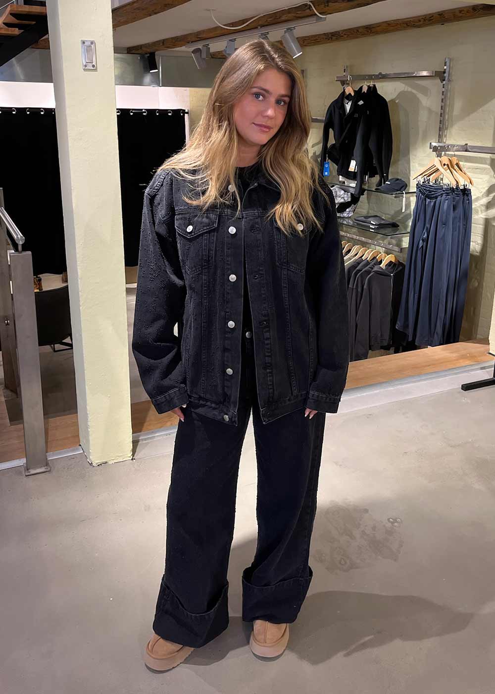 Limit Jeans 0109 - Black Distressed - Image 2