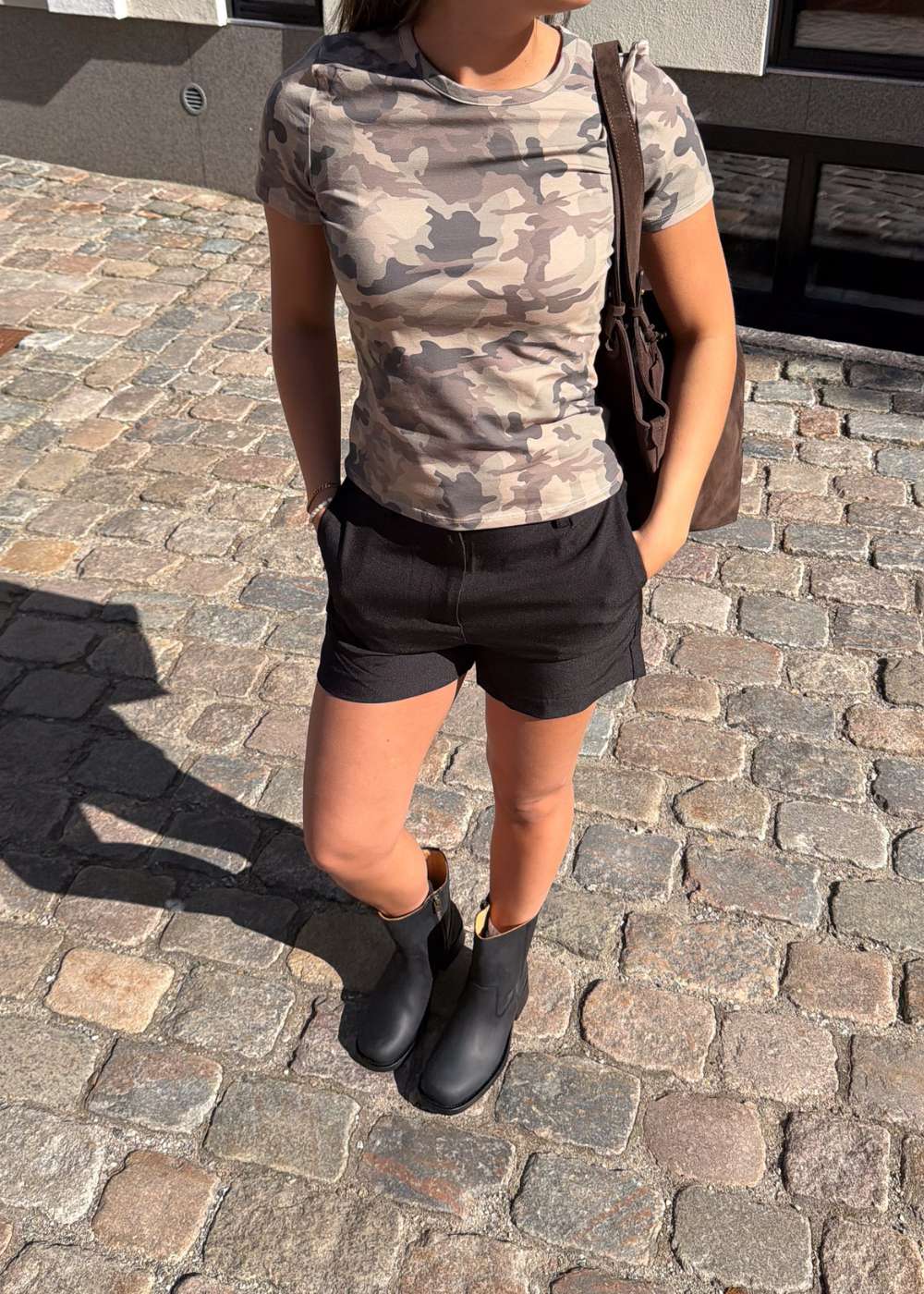 Alayamd shorts - Black - Image 2