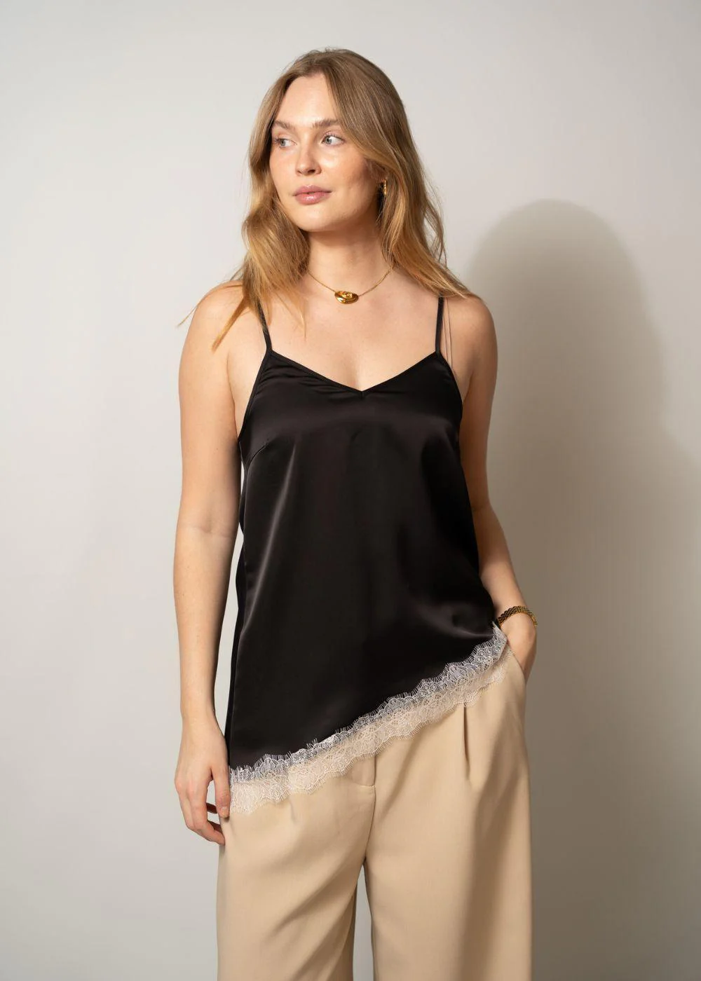 Alinkamd top - Black - Image 2