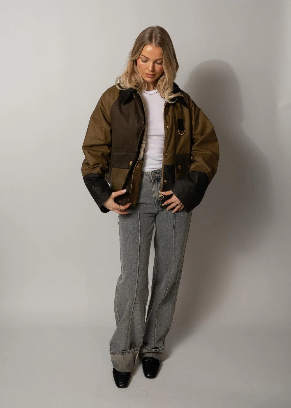 Barbour Alma Wax - Sand/Archive Olive/Beech/ - Image 3