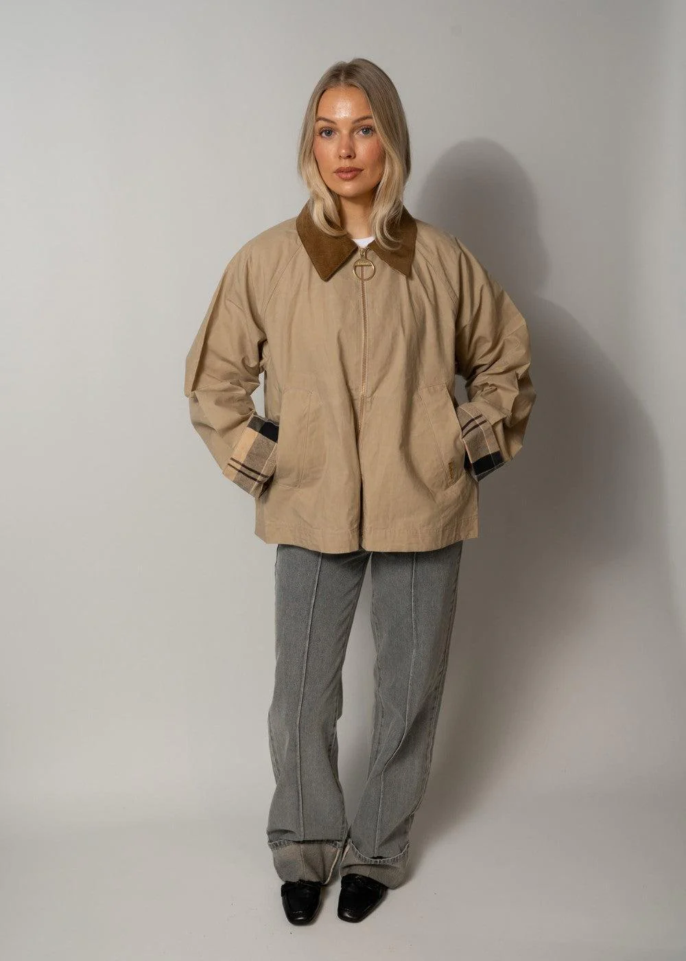 Barbour Catlin Casual - Beige/Dress - Image 2