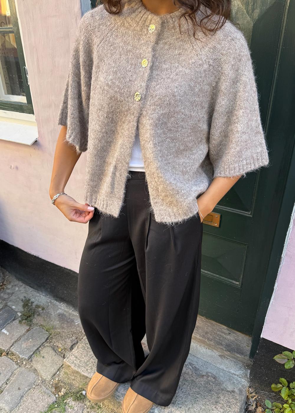 Benuta Fluffy Knit Cardigan - Beige Melange - Image 3