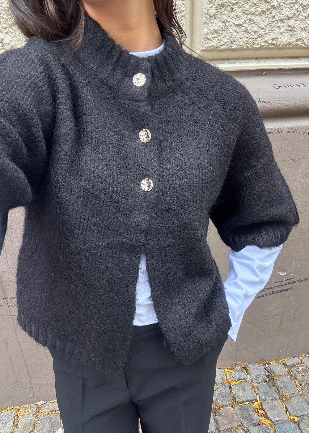 Benuta Fluffy Knit Cardigan - Dark Brown - Image 6