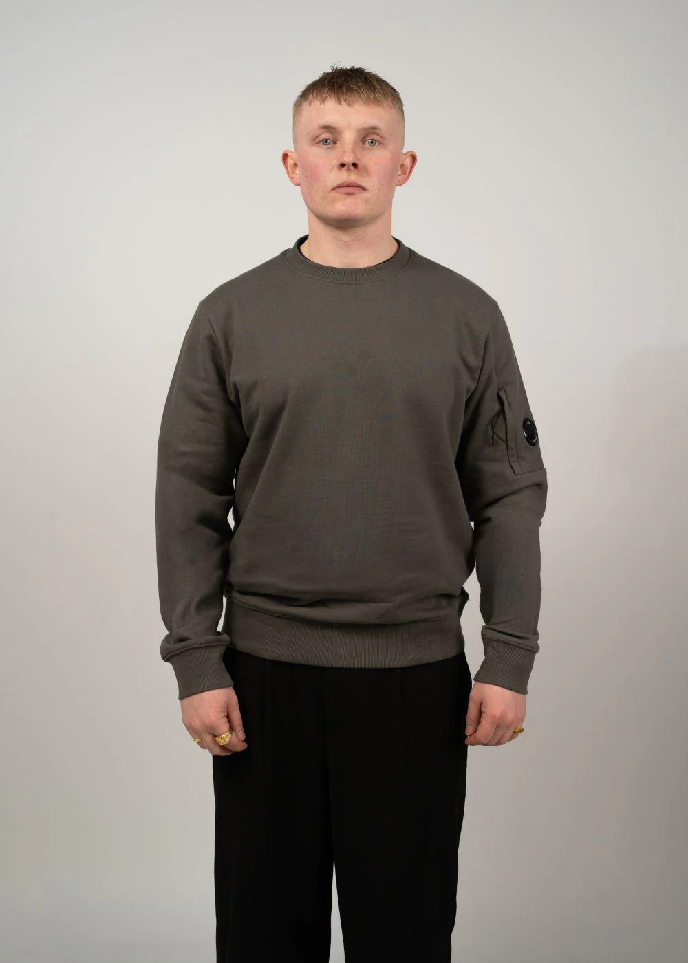Diagonal Raised Fleece Crewneck Lens - Gunmetal - Image 2