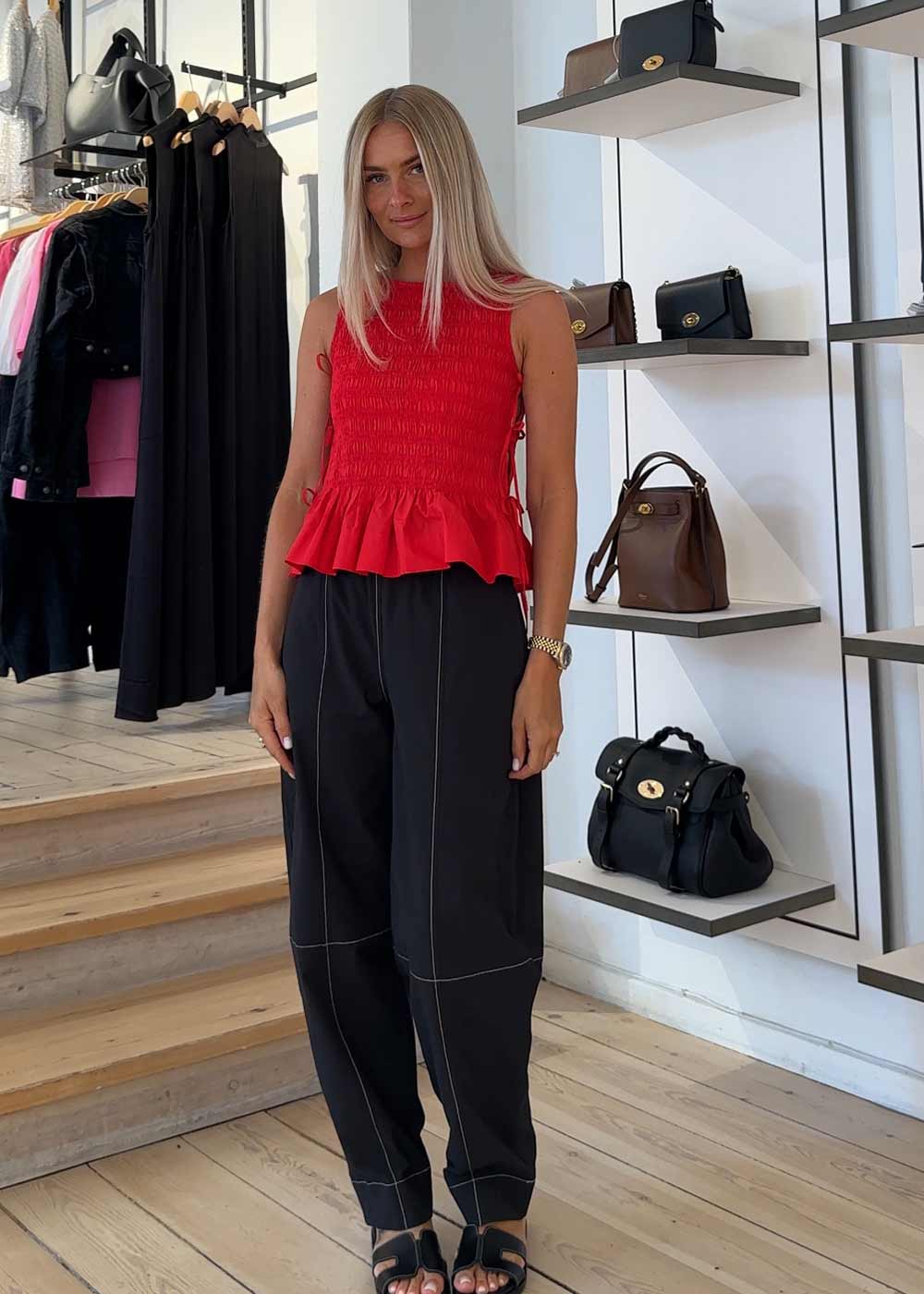 Elasticated Curve Pants - Black - Image 4