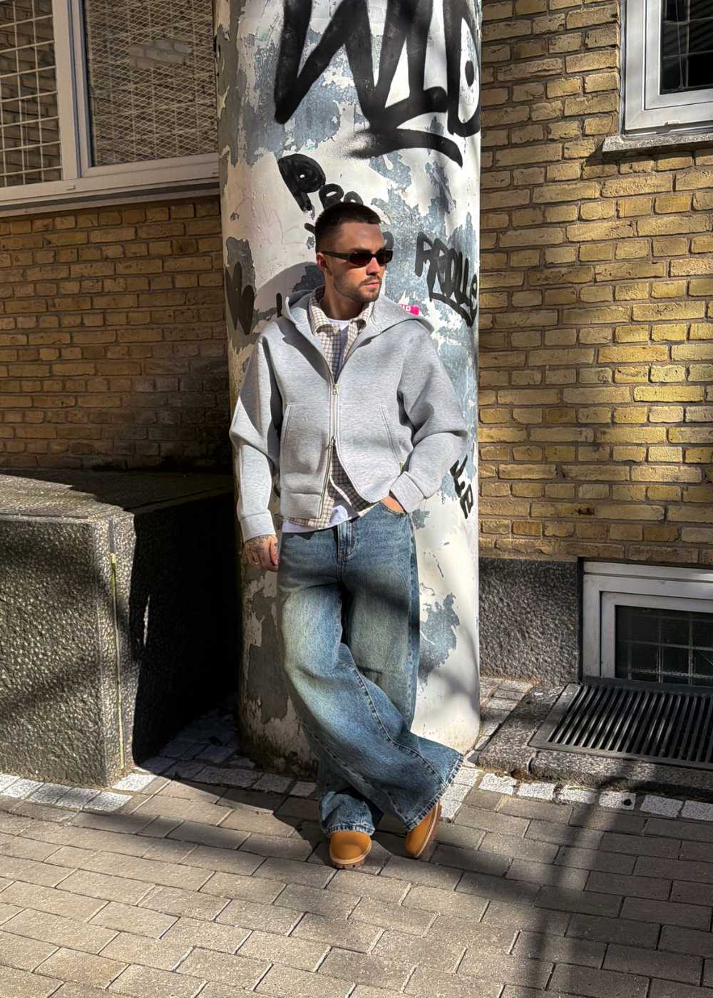 Fuji Scuba Zip Hoodie - Light Grey Melange - Image 6