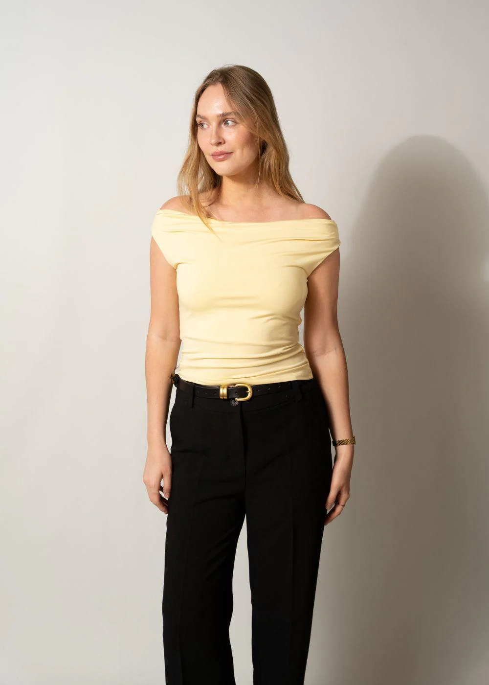 HimaMD off-shoulder top - Double Cream - Image 2