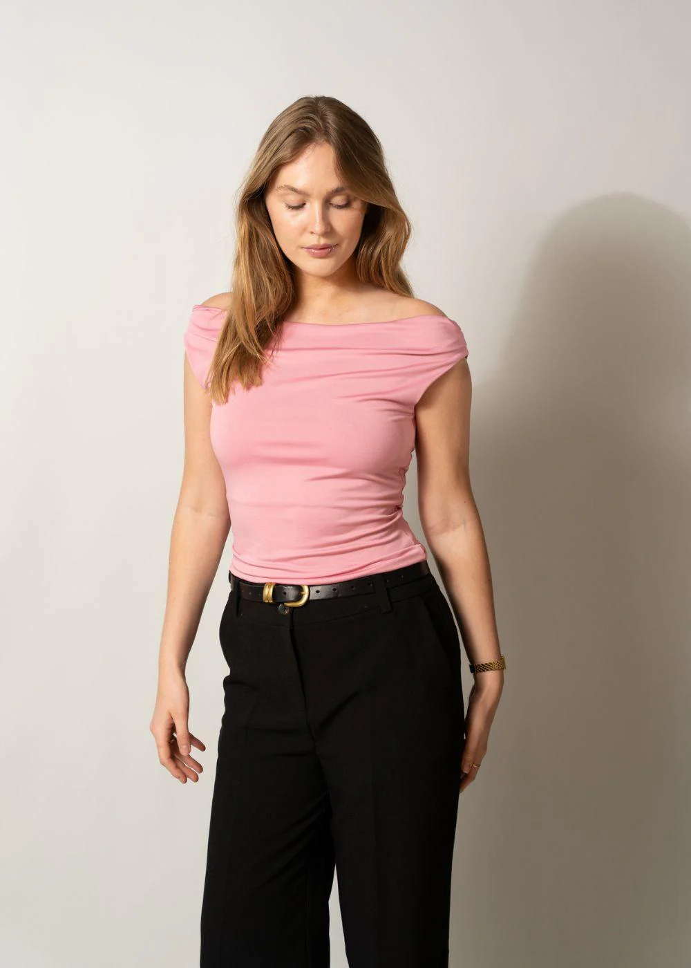 HimaMD off-shoulder top - Sea Pink - Image 2
