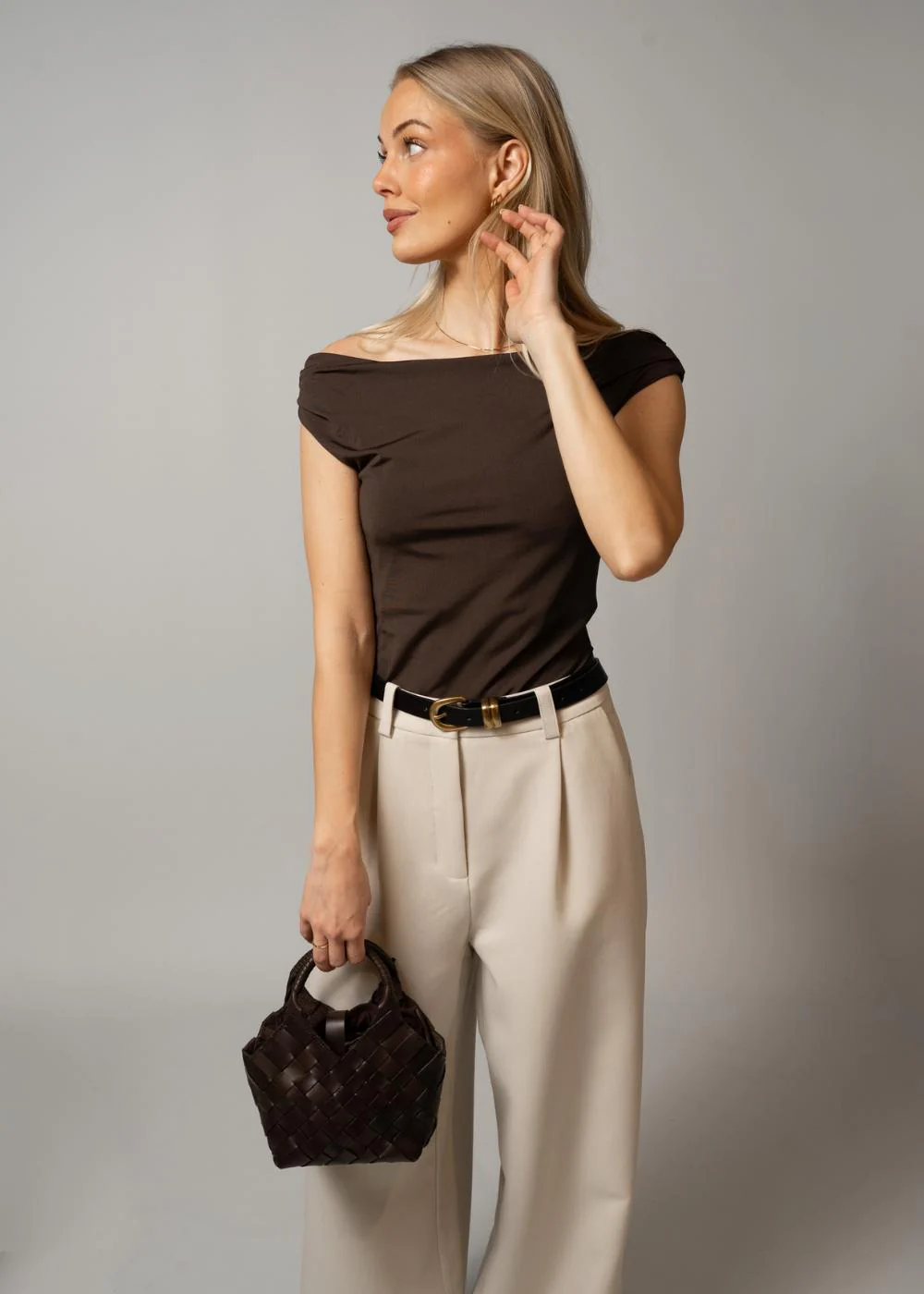 HimaMD off-shoulder top - Seal Brown - Image 2