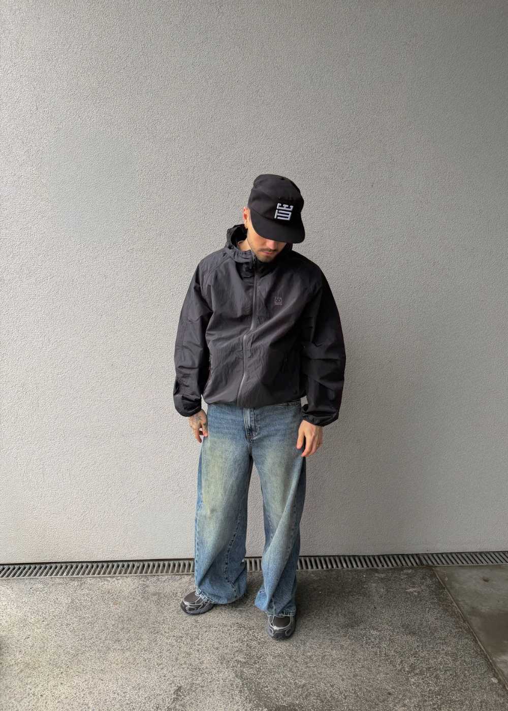 Kjalarnes Windbreaker - Black - Image 6
