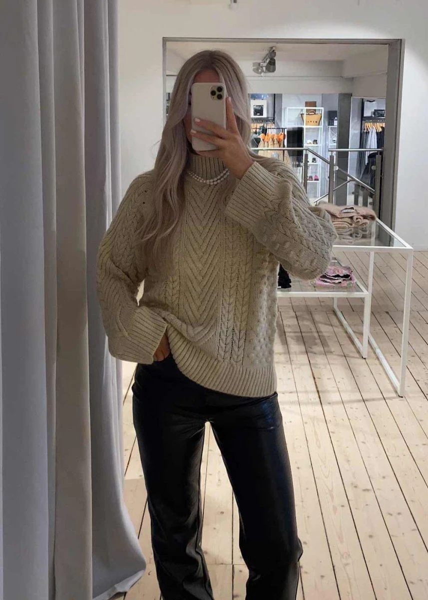 Minnie t-neck - Off White - Image 3