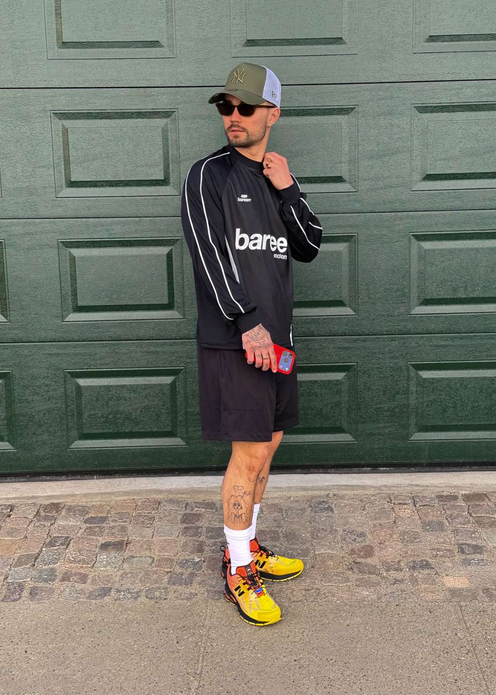 Moto Longsleeve - Black - Image 3