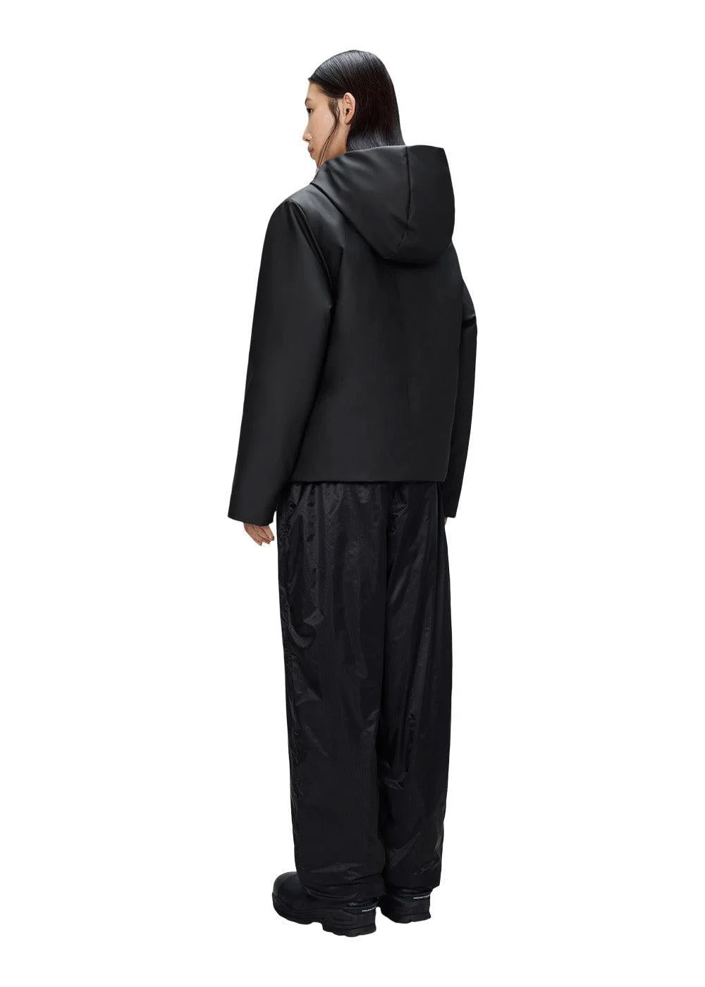Nome Short W Parka W3T3 - Black - Image 3