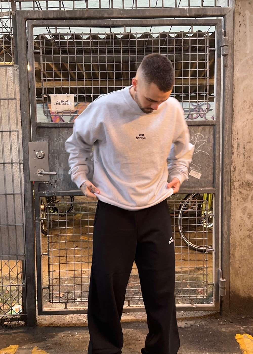 Oversized Crewneck Logo - Cloudy Grey - Image 5
