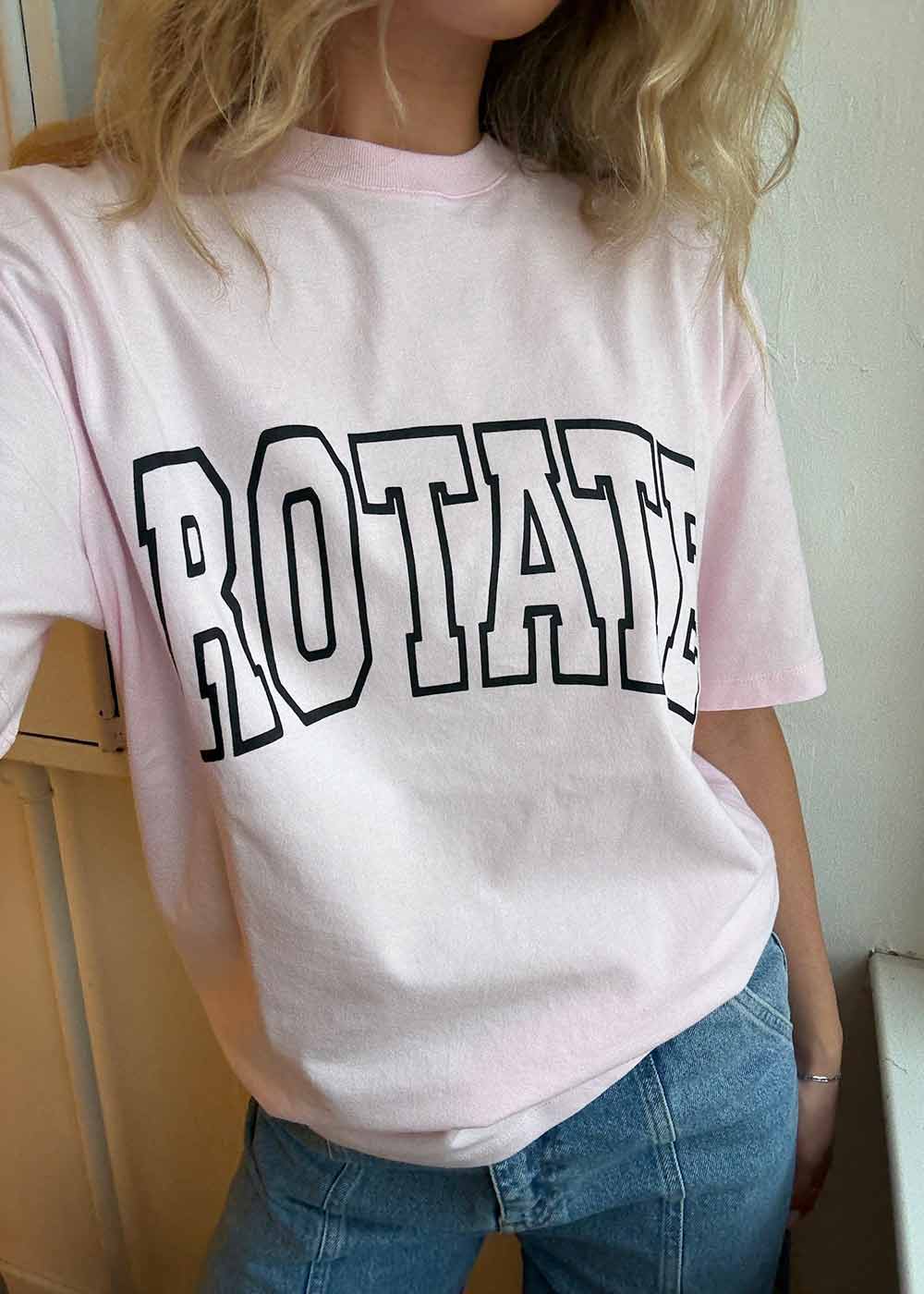 OVERSIZED T-SHIRT - Ballerina - Image 2