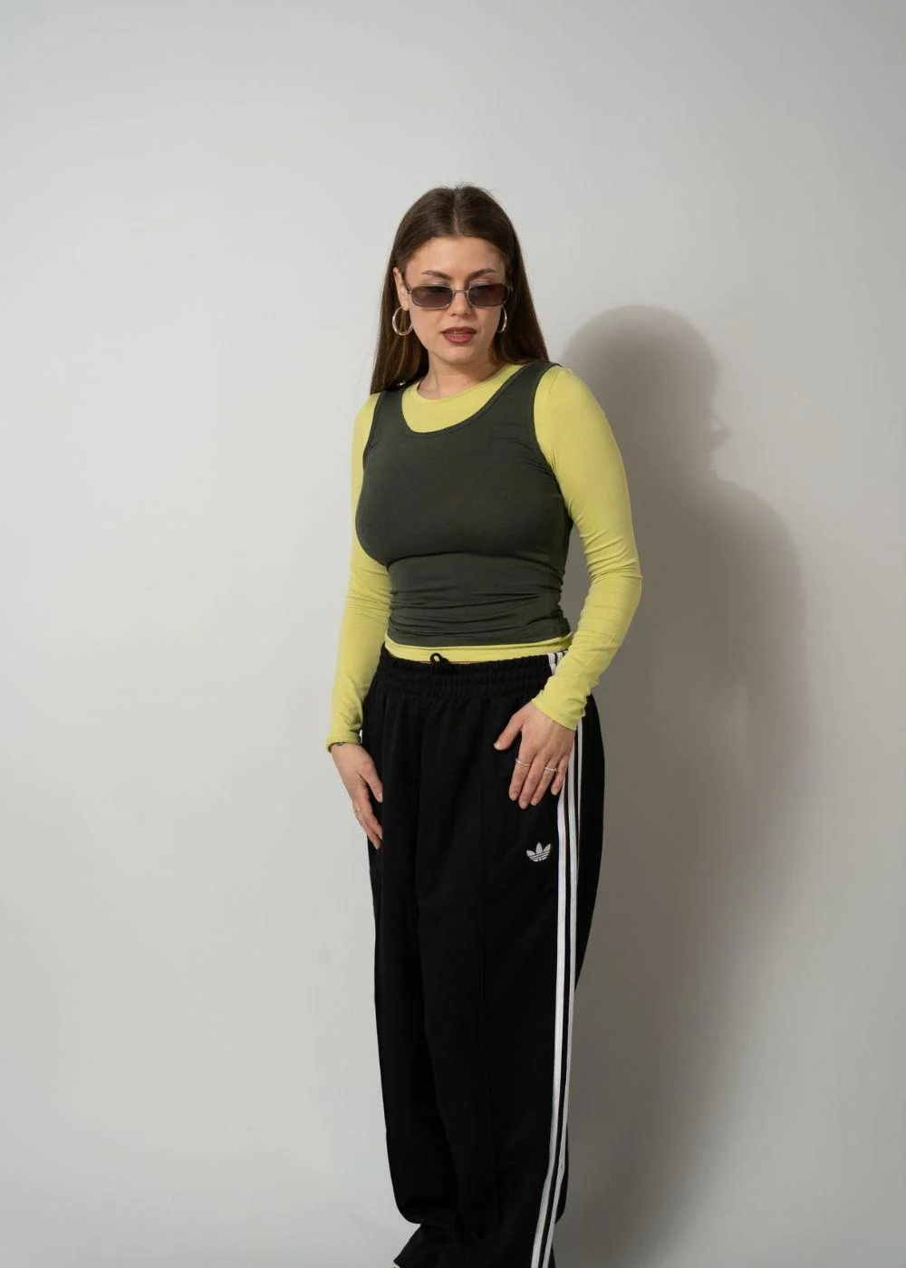 Thaliamd LS t-shirt - Split Pea/Army Dust - Image 2