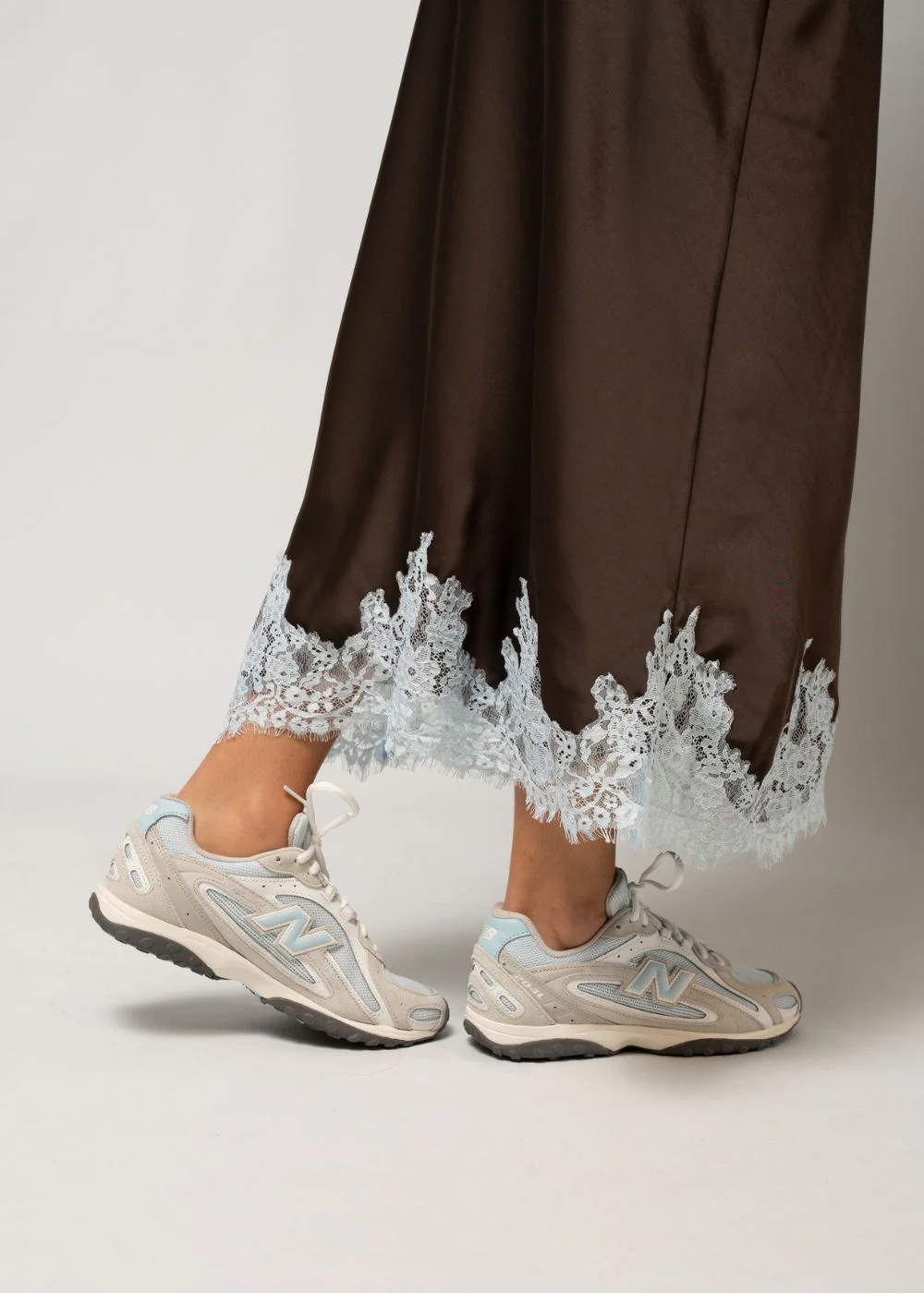 U204L6KQ - Linen - Image 6